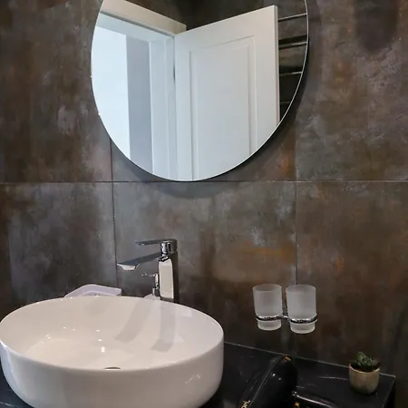 Tatariv-hills Holiday home